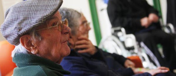 Veneto: la Regione promette più posti in casa di riposo